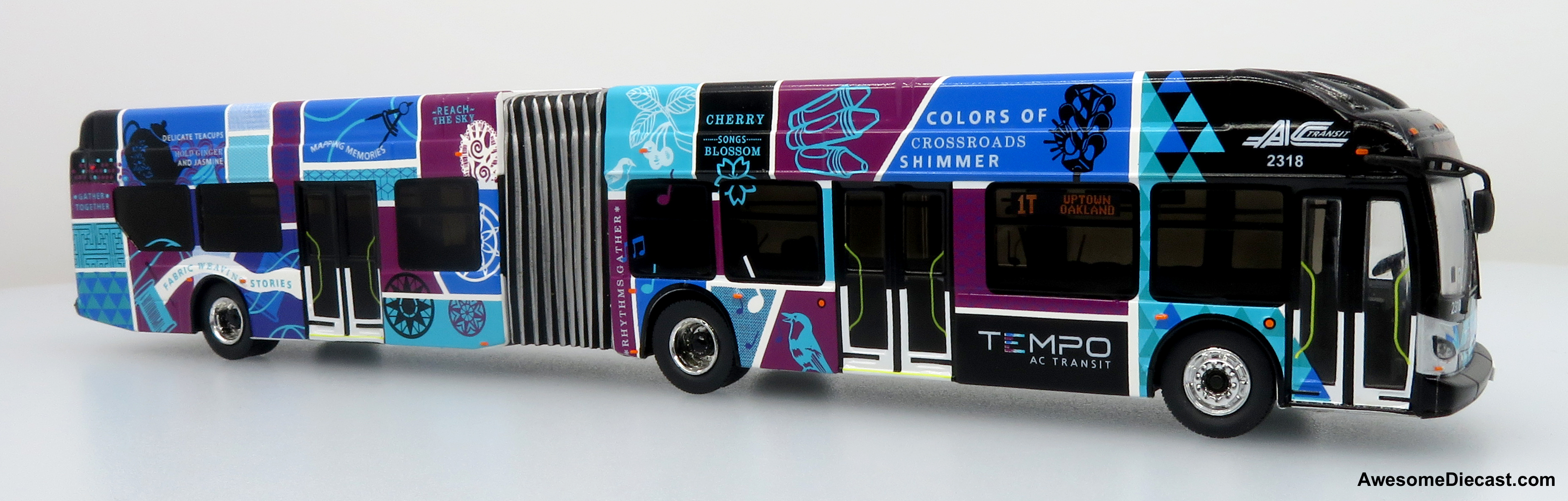 How many doors does the articulated bus have?