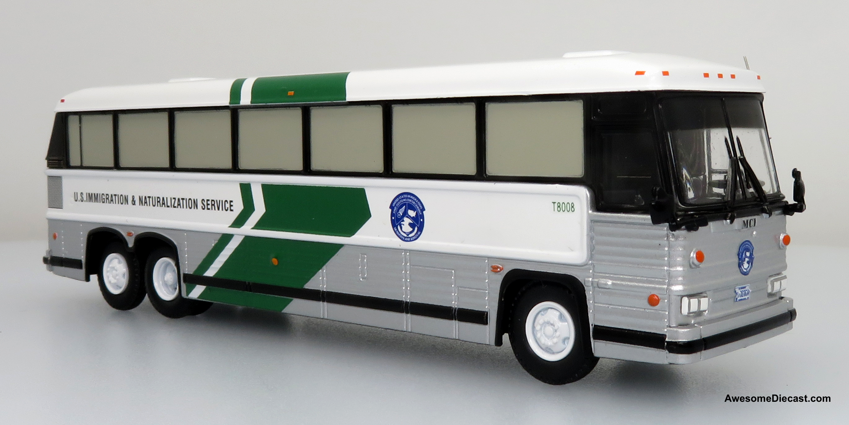 MCI MC-12 Coach: U.S. Immigration & Naturalization Service - 1:87 Diecast Bus by Iconic Replicas Questions & Answers