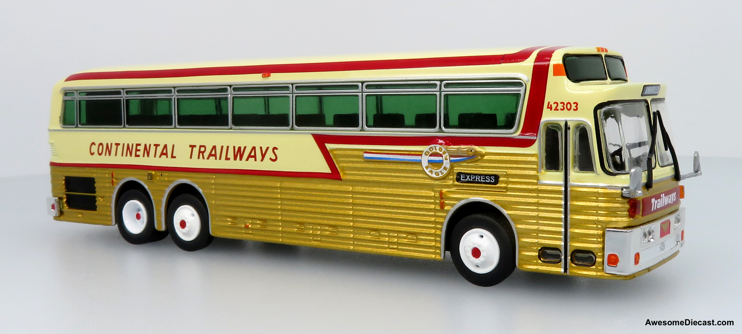 What is the destination displayed on the model bus?